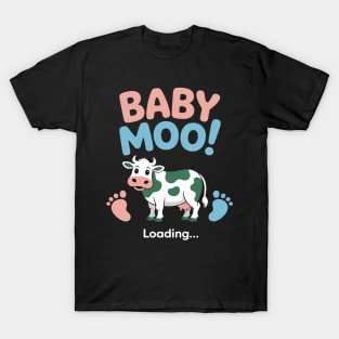 Cow Pregnancy Announcement Gifts T-Shirt